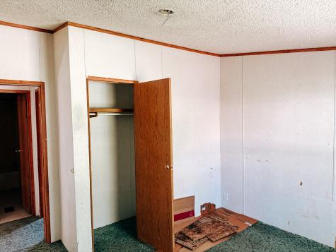 314 1/2 E Seminary Avenue Onarga IL 60955