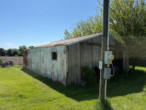 314 1/2 E Seminary Avenue Onarga IL 60955