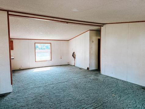 314 1/2 E Seminary Avenue Onarga IL 60955