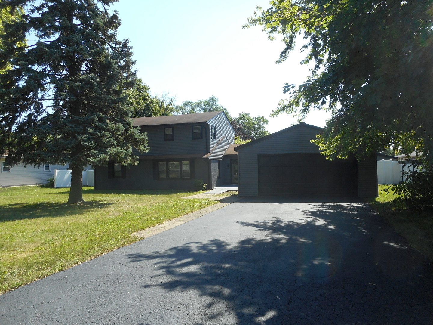 4N327 7th Avenue Addison IL 60101