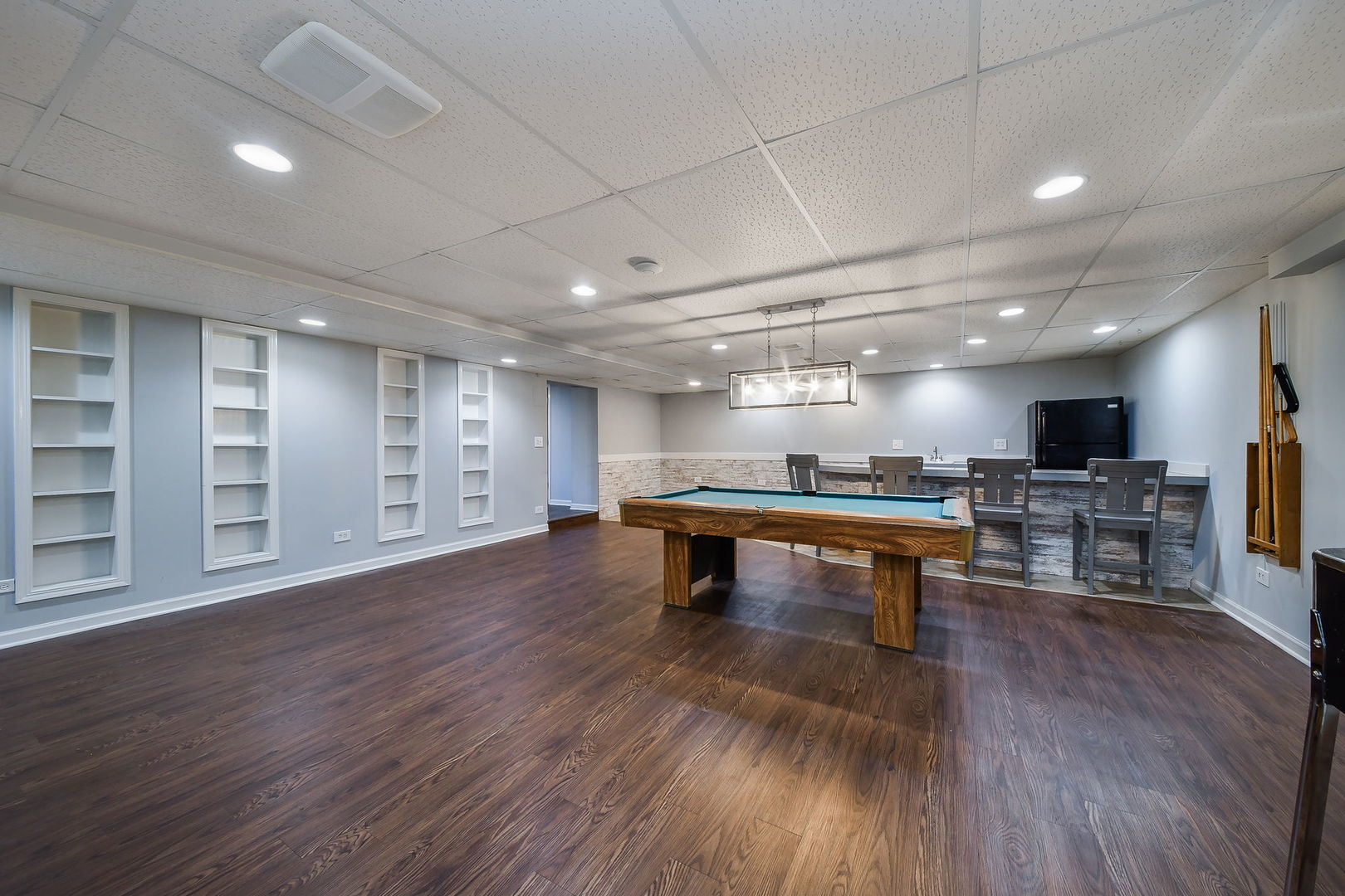 28W521 Warrenville Road Warrenville IL 60555
