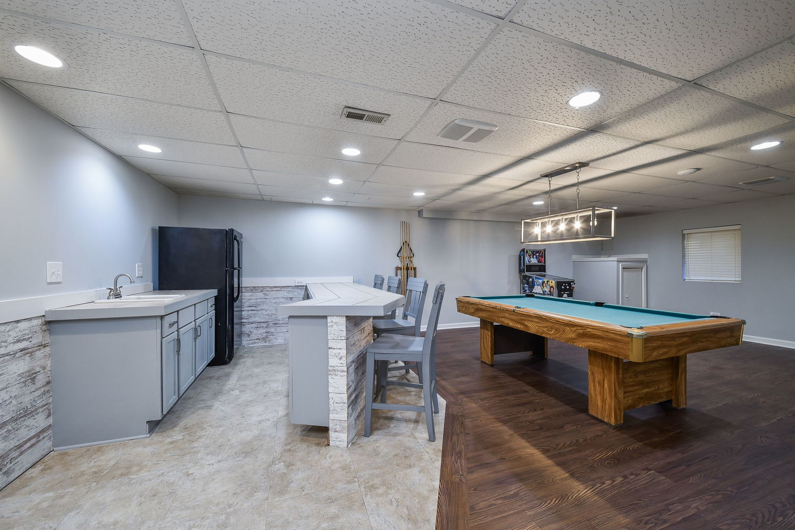 28W521 Warrenville Road Warrenville IL 60555