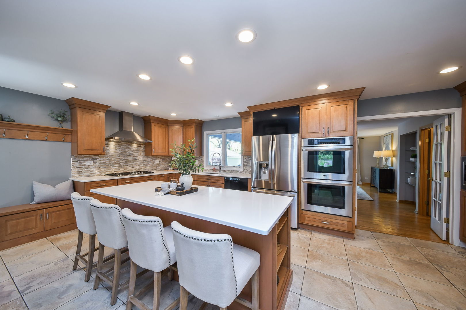 28W521 Warrenville Road Warrenville IL 60555