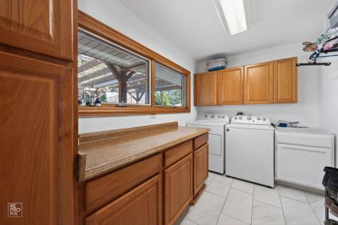 221 East Grantley Avenue Elmhurst IL 60126
