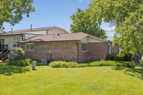 16343 Brementowne Drive Tinley Park IL 60477