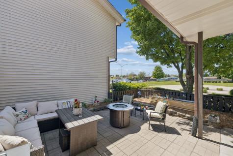 16343 Brementowne Drive Tinley Park IL 60477