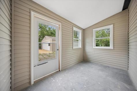 3616 Blackstone Avenue Rockford IL 61101