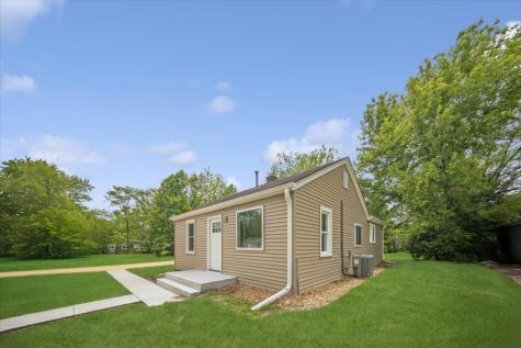 3616 Blackstone Avenue Rockford IL 61101