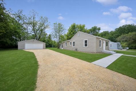 3616 Blackstone Avenue Rockford IL 61101