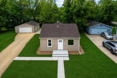 3616 Blackstone Avenue Rockford IL 61101
