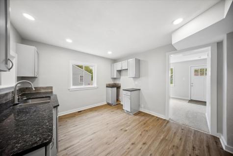 3616 Blackstone Avenue Rockford IL 61101