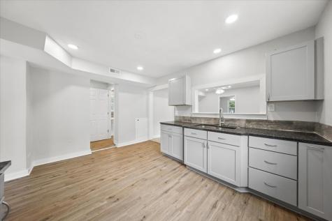 3616 Blackstone Avenue Rockford IL 61101