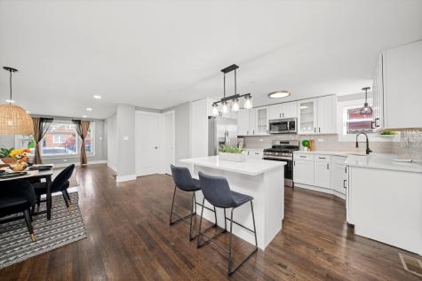 819 East 98th Place Chicago IL 60628