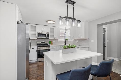 819 East 98th Place Chicago IL 60628