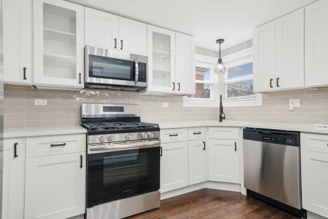 819 East 98th Place Chicago IL 60628