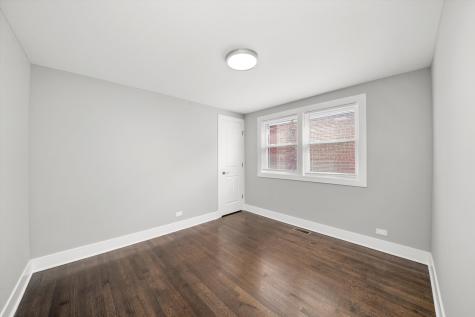 819 East 98th Place Chicago IL 60628