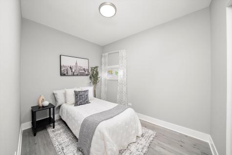 819 East 98th Place Chicago IL 60628