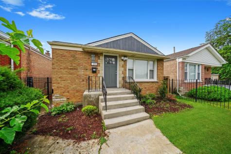 819 East 98th Place Chicago IL 60628