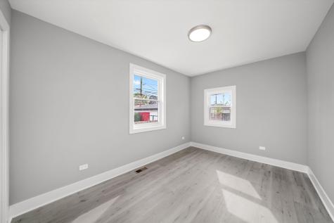 819 East 98th Place Chicago IL 60628