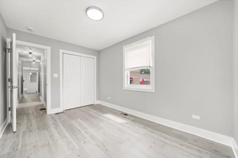819 East 98th Place Chicago IL 60628