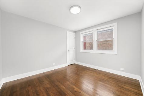 819 East 98th Place Chicago IL 60628