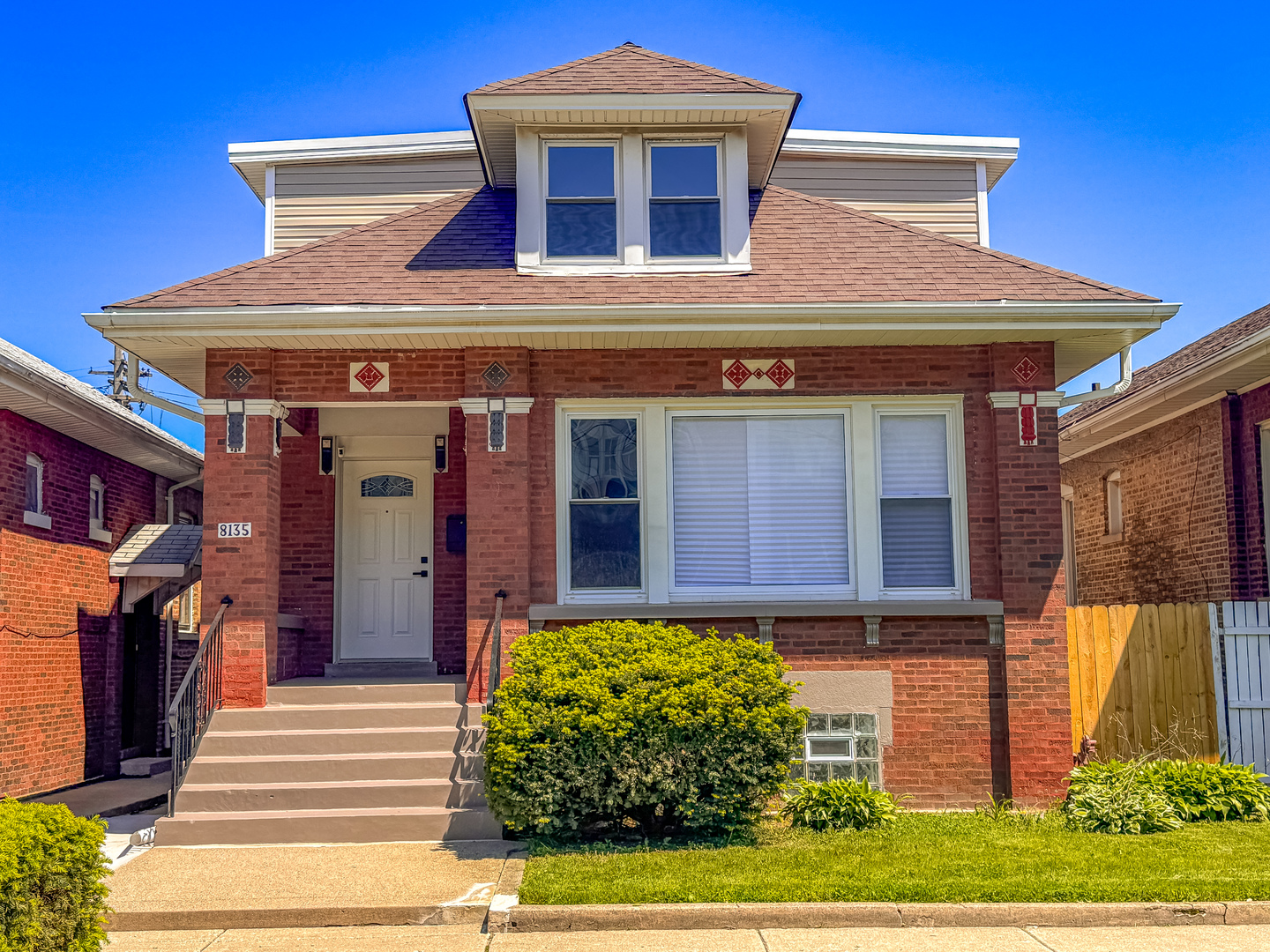 8135 South Bishop Street Chicago IL 60620