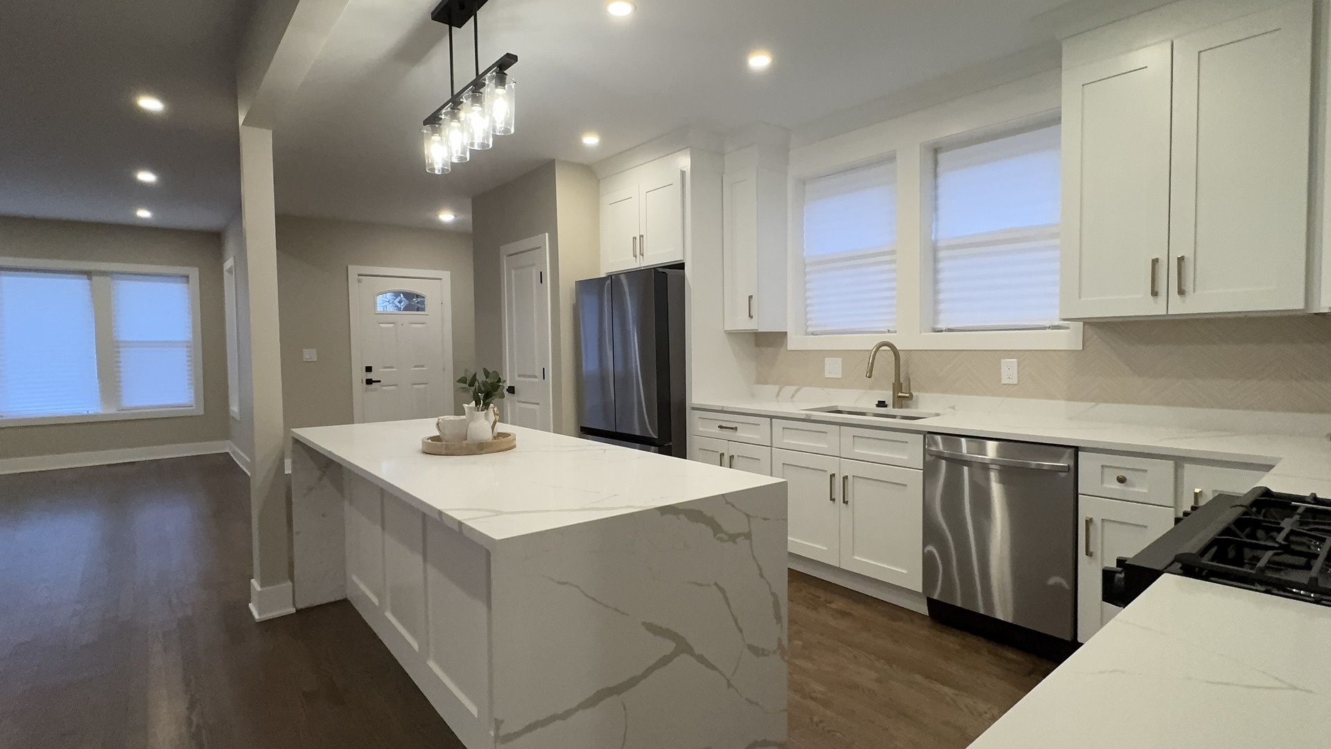 8135 South Bishop Street Chicago IL 60620