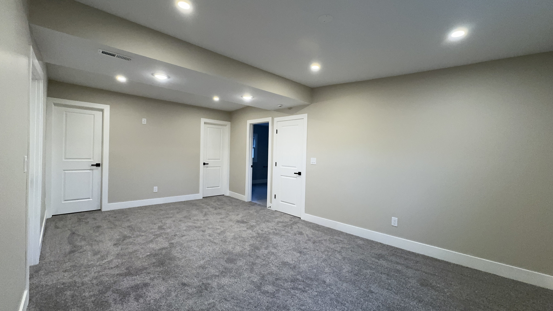 8135 South Bishop Street Chicago IL 60620