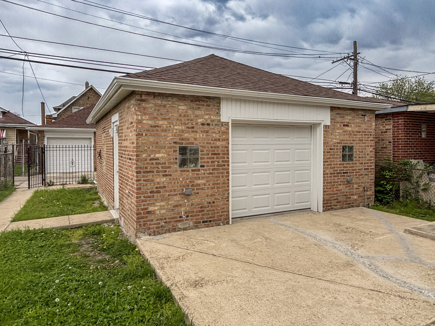 8135 South Bishop Street Chicago IL 60620