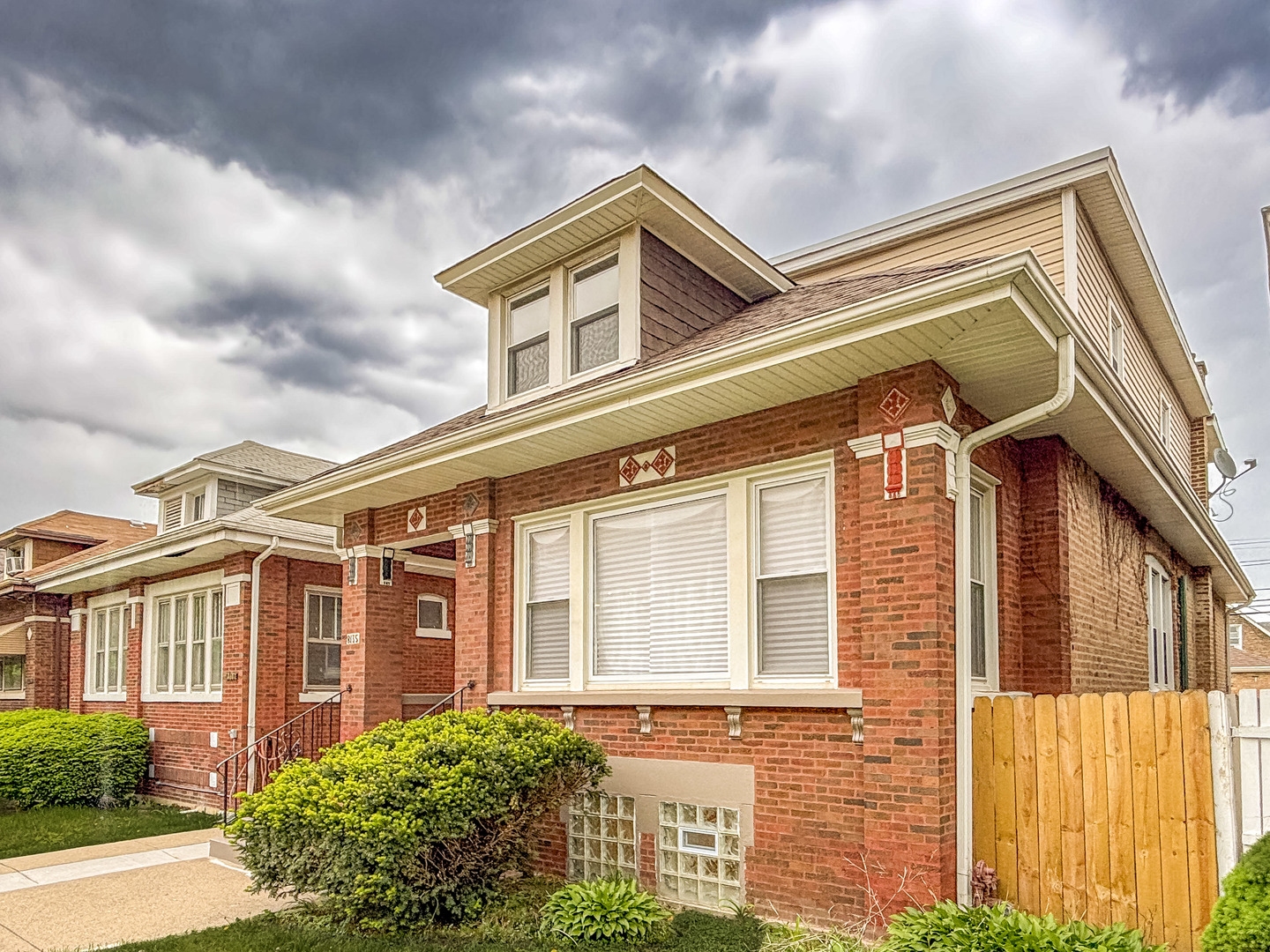 8135 South Bishop Street Chicago IL 60620