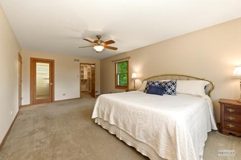 2340 Ridgewood Road Lisle IL 60532