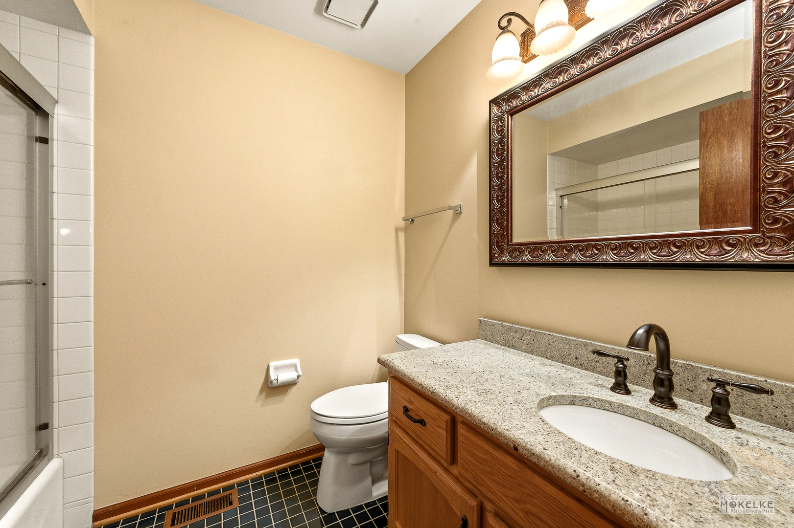 2340 Ridgewood Road Lisle IL 60532