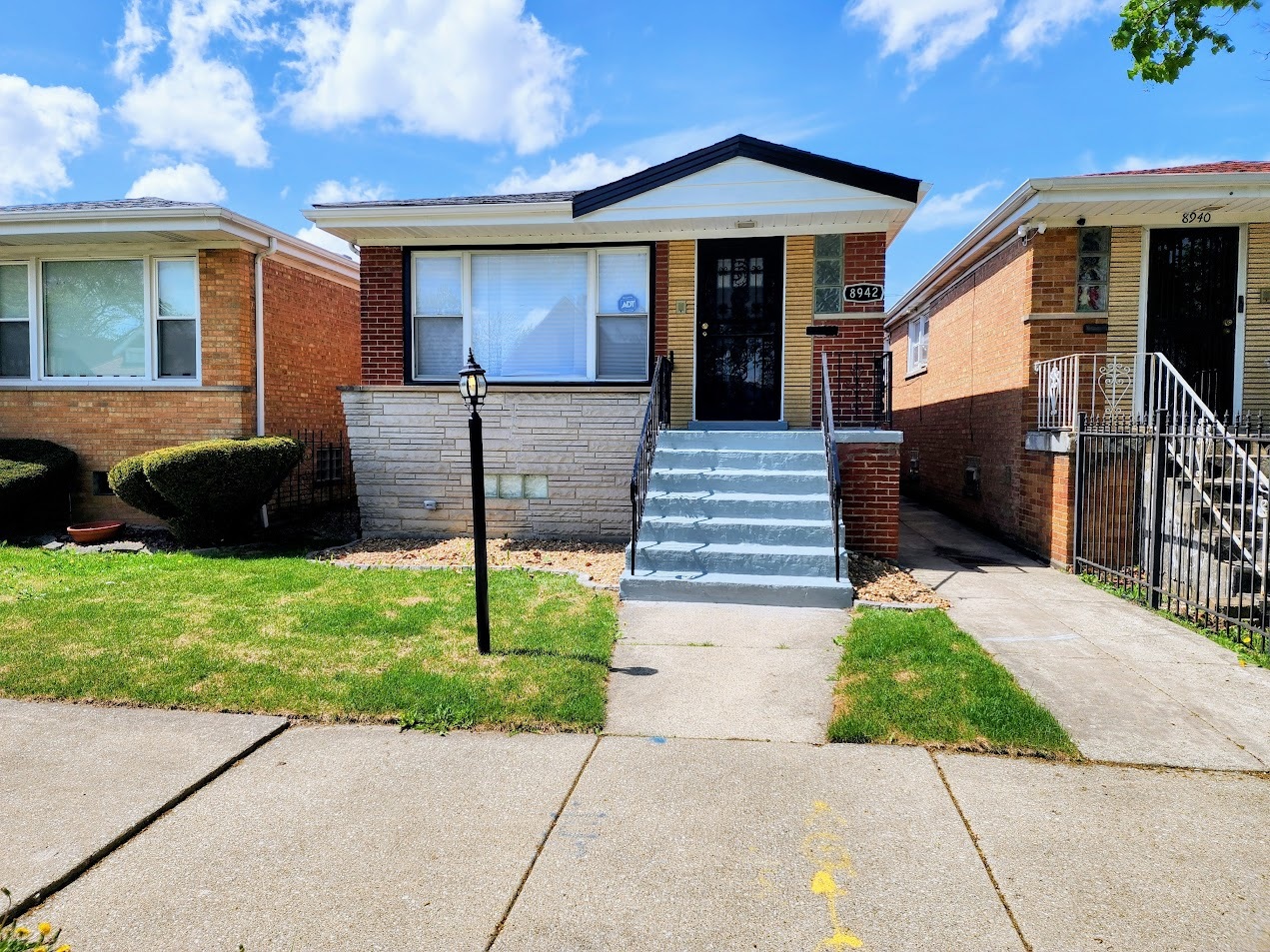 8942 South Union Avenue Chicago IL 60620