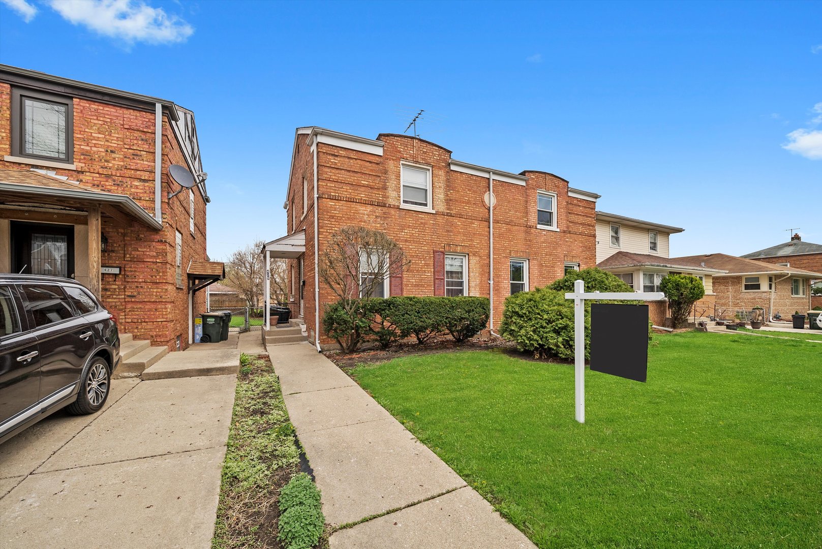 429 Geneva Avenue Bellwood IL 60104