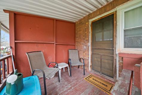 429 Geneva Avenue Bellwood IL 60104