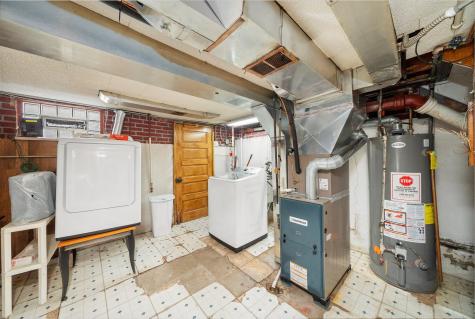 429 Geneva Avenue Bellwood IL 60104