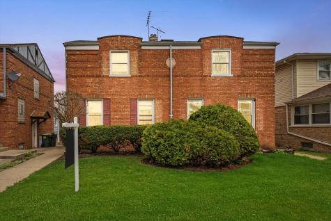 429 Geneva Avenue Bellwood IL 60104