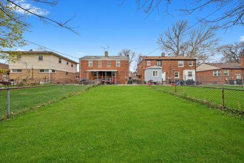 429 Geneva Avenue Bellwood IL 60104