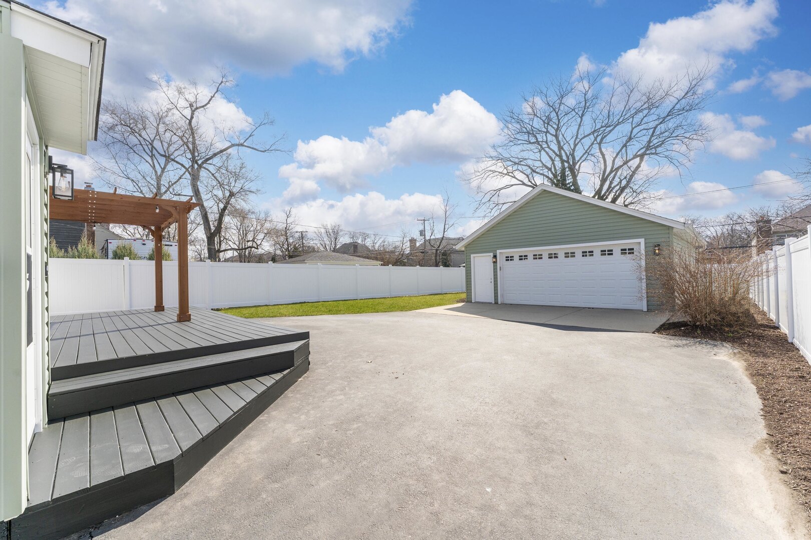 646 West Babcock Avenue Elmhurst IL 60126
