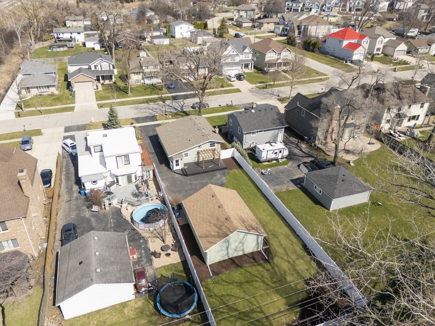 646 West Babcock Avenue Elmhurst IL 60126