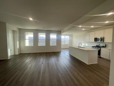 10099 Fleetwood Street Huntley IL 60142