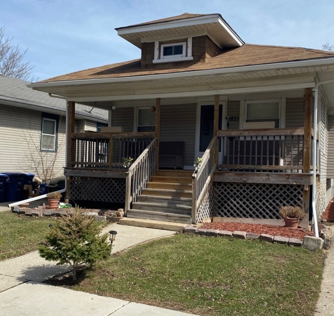 1833 South 4th Avenue Maywood IL 60153