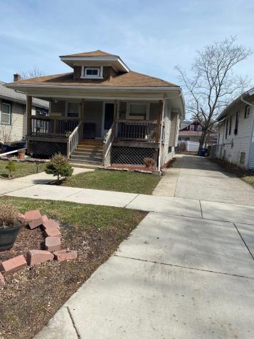1833 South 4th Avenue Maywood IL 60153