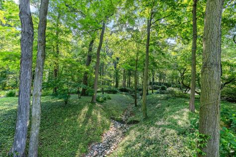 240 Shore Acres Circle Lake Bluff IL 60044