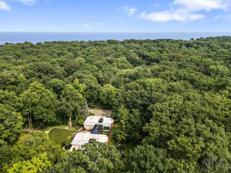 240 Shore Acres Circle Lake Bluff IL 60044