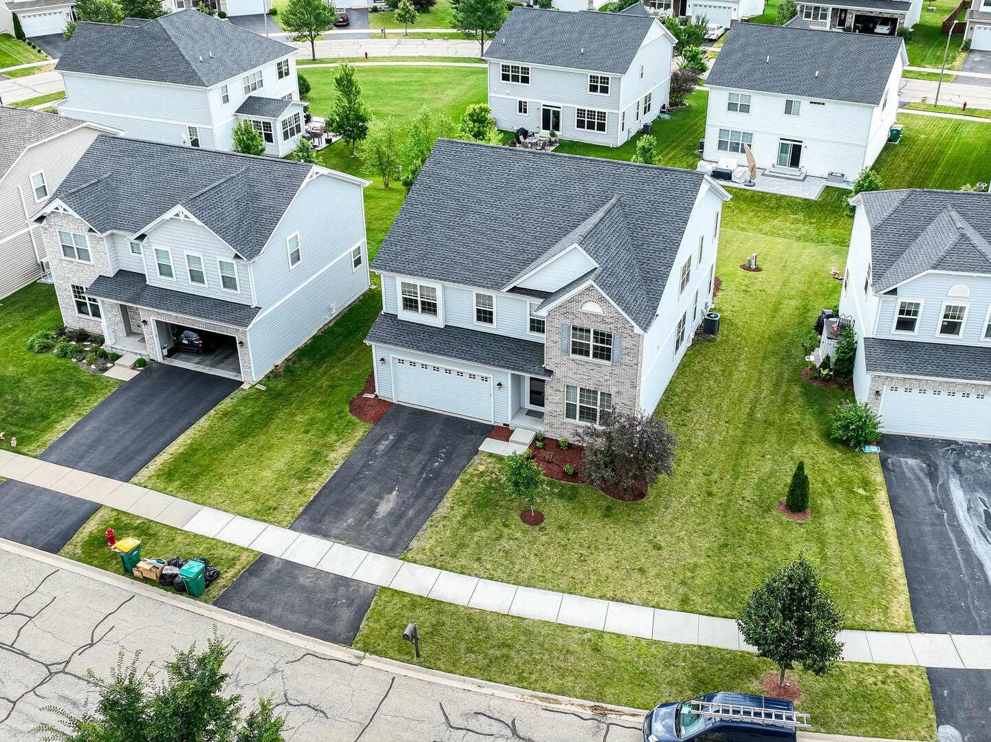 12811 Conifer Street Plainfield IL 60585