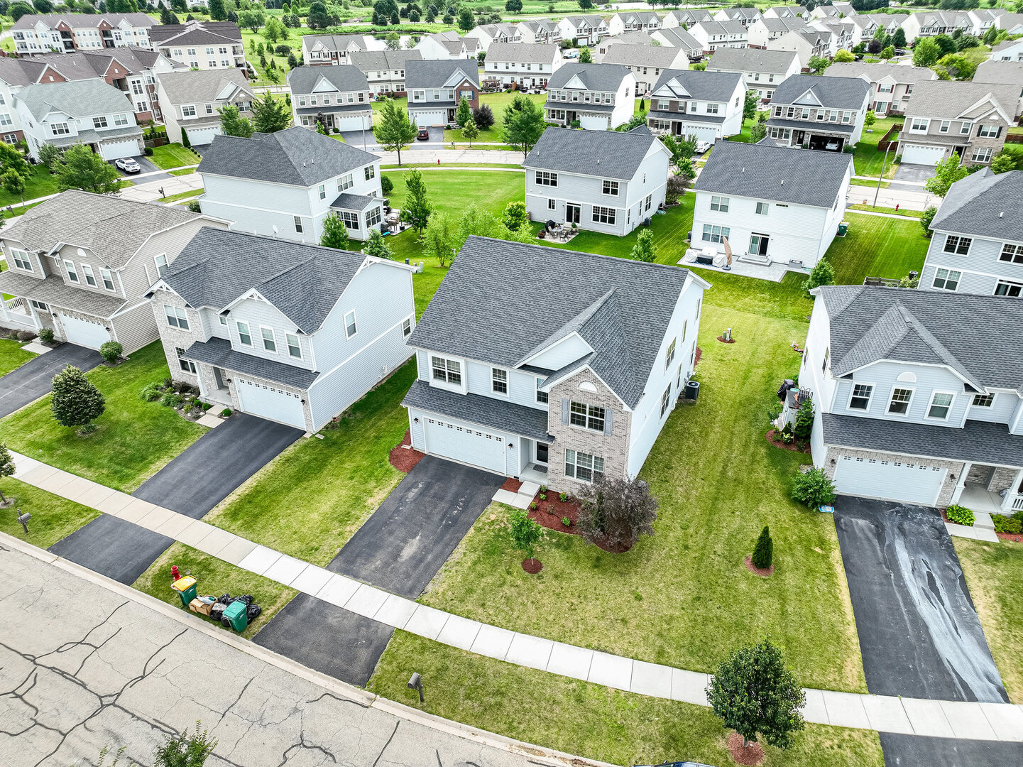 12811 Conifer Street Plainfield IL 60585