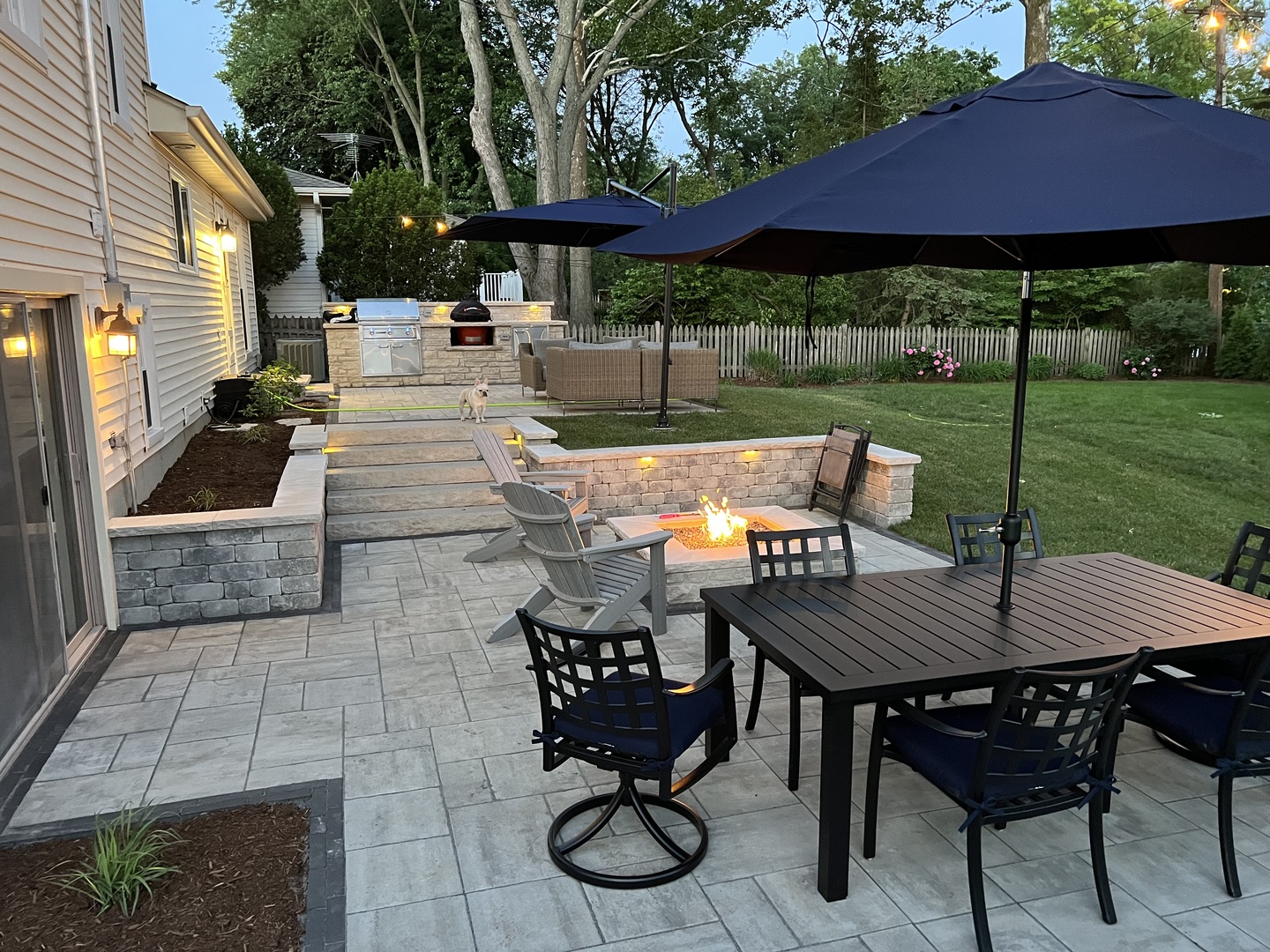 923 Oxford Road Glen Ellyn IL 60137