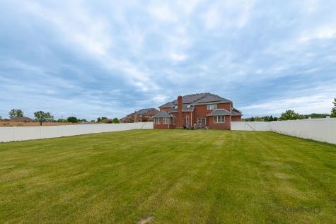 18730 Welch Way Country Club Hills IL 60478