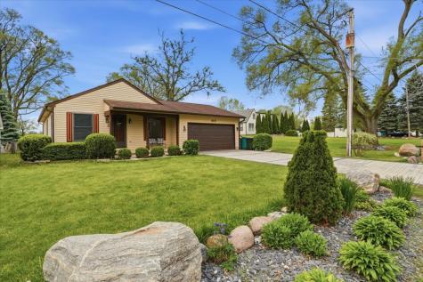 415 Garfield Road Ingleside IL 60041